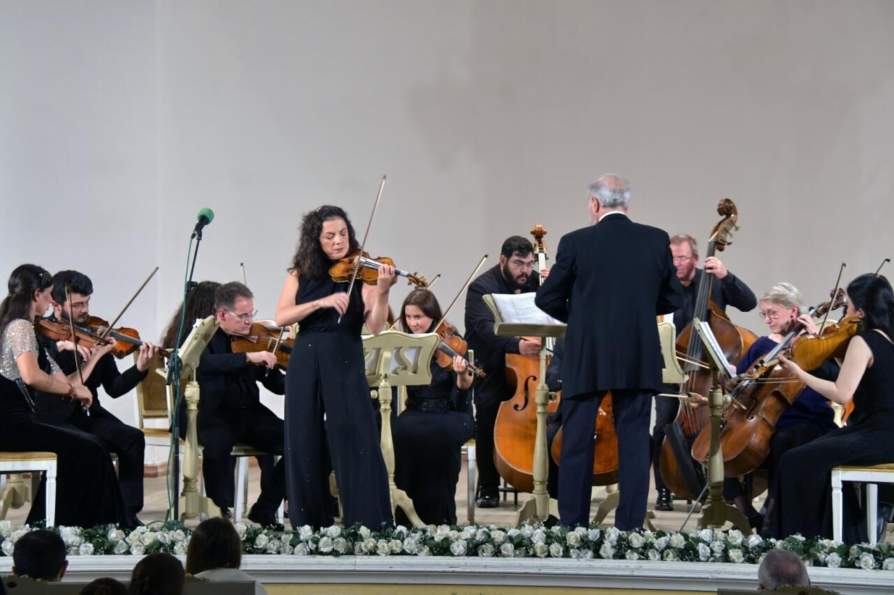 BIAF 2025 в Баку – вечер виртуозов с участием всемирно известного Маэстро Дмитрия Ситковецкого покорил сердца