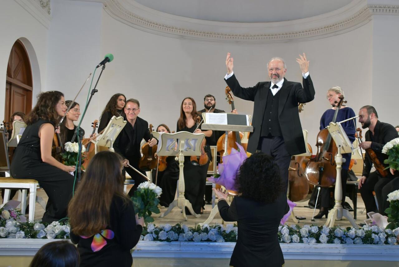 BIAF 2025 в Баку – вечер виртуозов с участием всемирно известного Маэстро Дмитрия Ситковецкого покорил сердца