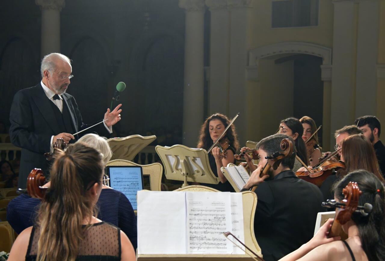 BIAF 2025 в Баку – вечер виртуозов с участием всемирно известного Маэстро Дмитрия Ситковецкого покорил сердца