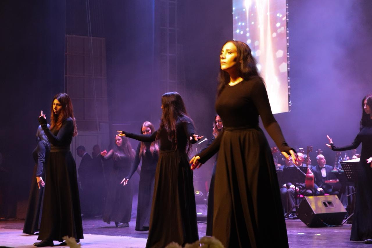 В Гянджинской филармонии состоялся концерт "Вечное братство" по случаю Дня Победы