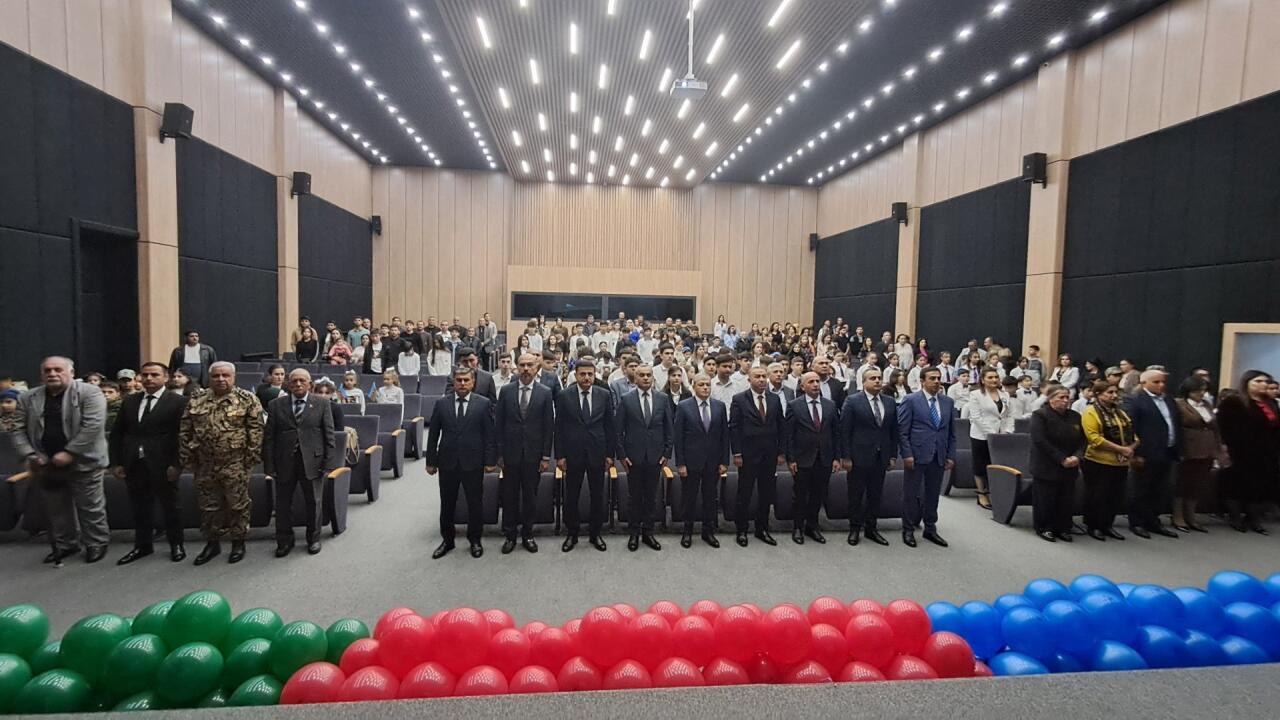 В Шушинской городской средней школе №1 прошло мероприятие, посвященное Дню Победы