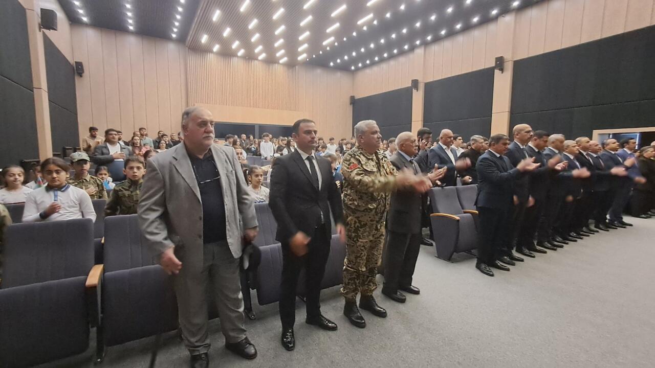 В Шушинской городской средней школе №1 прошло мероприятие, посвященное Дню Победы