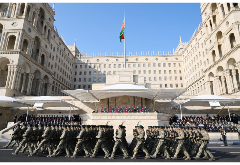 Военный парад в Баку - холодный душ для недругов Азербайджана