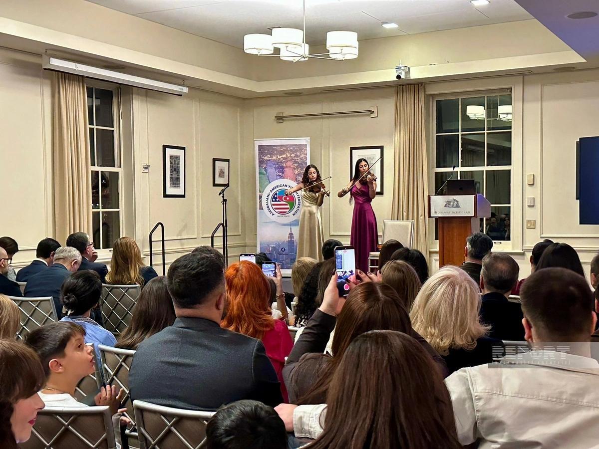 ABŞ-nin Kolumbiya Universitetində Zəfər Günü qeyd olunub