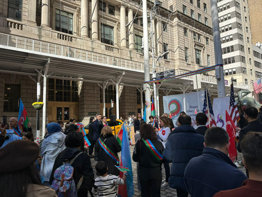 Государственный флаг Азербайджана поднят в знаменитом парке Нью-Йорка