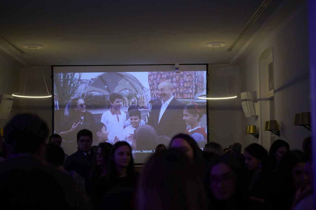 Zəfər Günü Strasburqda təntənə ilə qeyd olunub