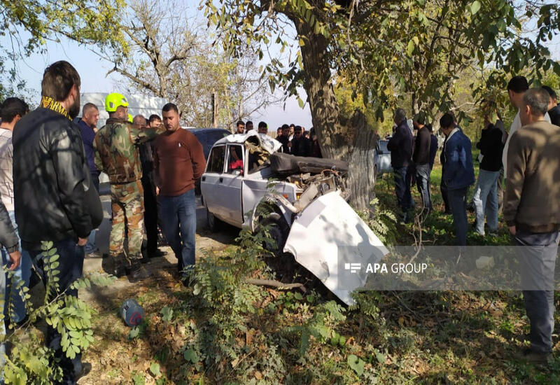 В Губе свадебный кортеж попал в аварию,