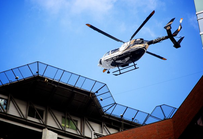 Вертолет с врачами разбился в США