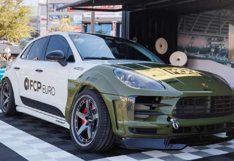 Кроссовер от Porsche превратили в автомобиль для дрифта