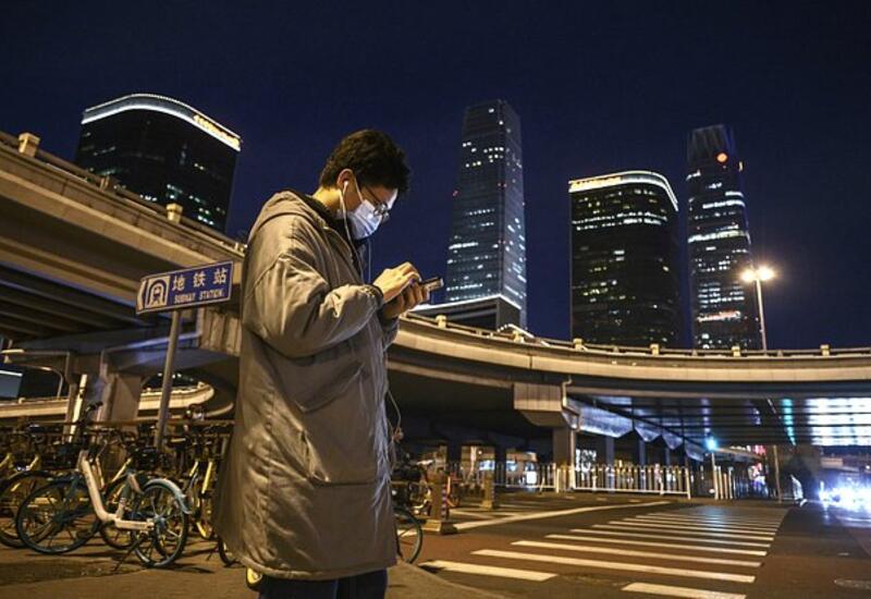 Одна из крупнейших экономик мира столкнулась с падением зарплат