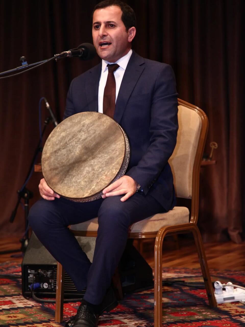 Яркие интерпретации ханенде и музыкантов представлены в рамках проекта "Muğamat axşamı"