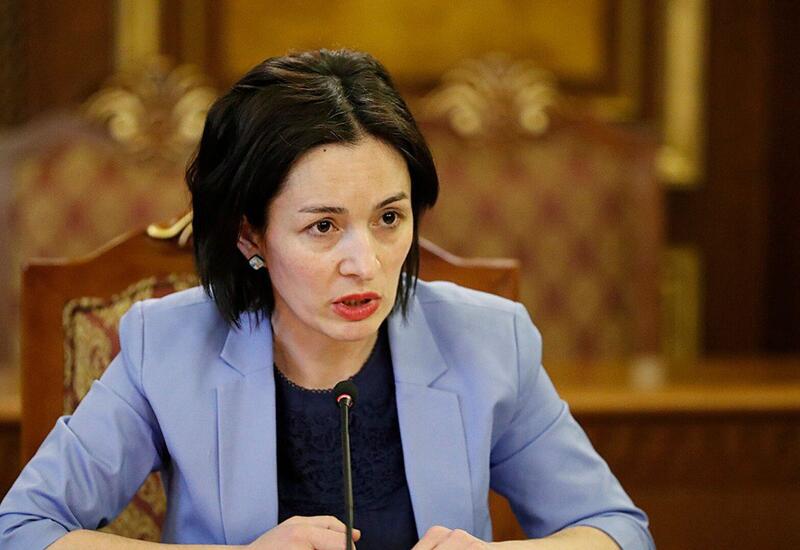 В Армении назревает бунт против министра образования