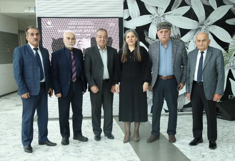 Представлено творческое наследие мастеров-таристов Мамедхана Бакиханова и Кямиля Ахмедова