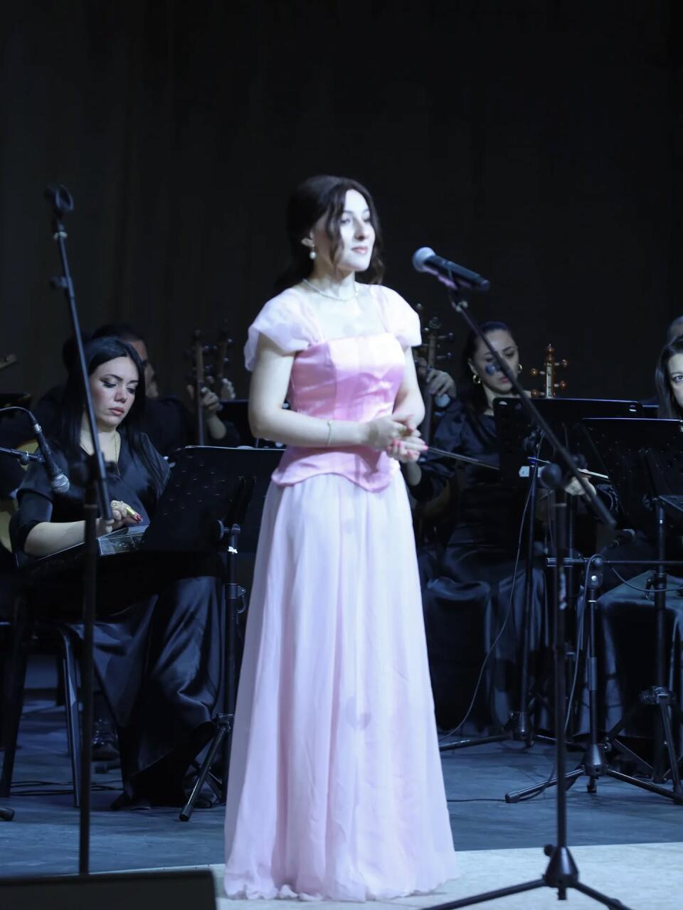 В Агдаме представлены жемчужины народной музыки