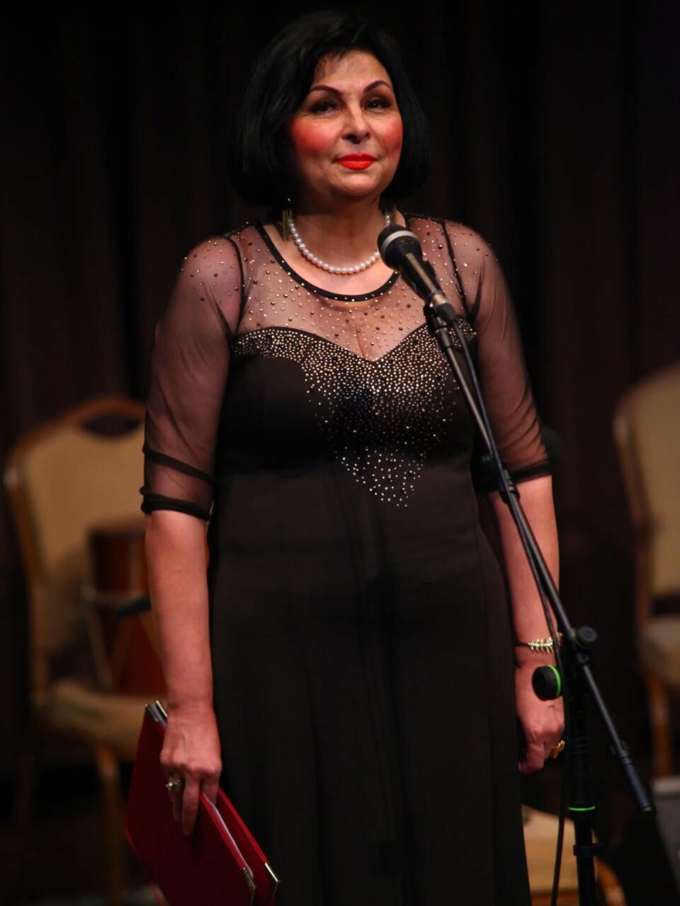 Поэтическое собрание Мирварид Дильбази - концерт Майи Джабраиловой