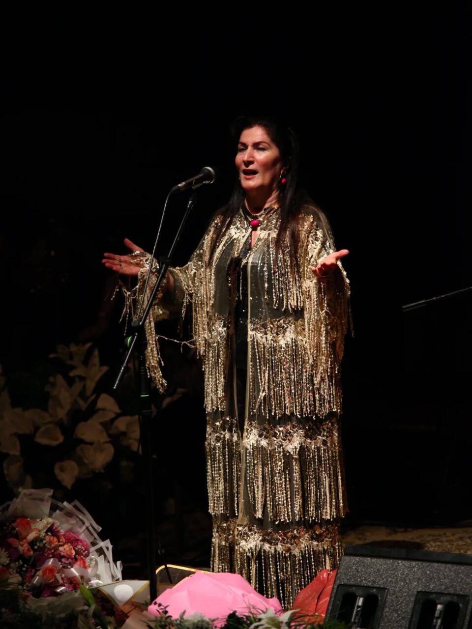 Поэтическое собрание Мирварид Дильбази - концерт Майи Джабраиловой