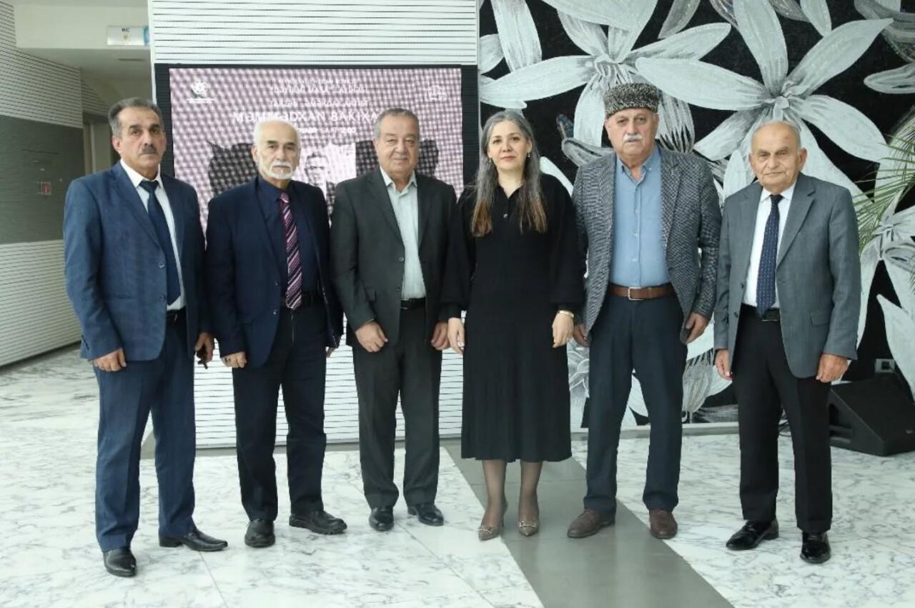 Представлено творческое наследие мастеров-таристов Мамедхана Бакиханова и Кямиля Ахмедова