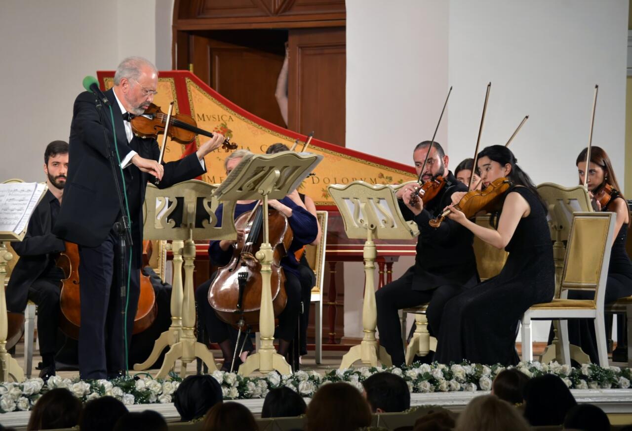 Дмитрий Ситковецкий о Баку, семье, памяти и музыке, рождающейся из корней