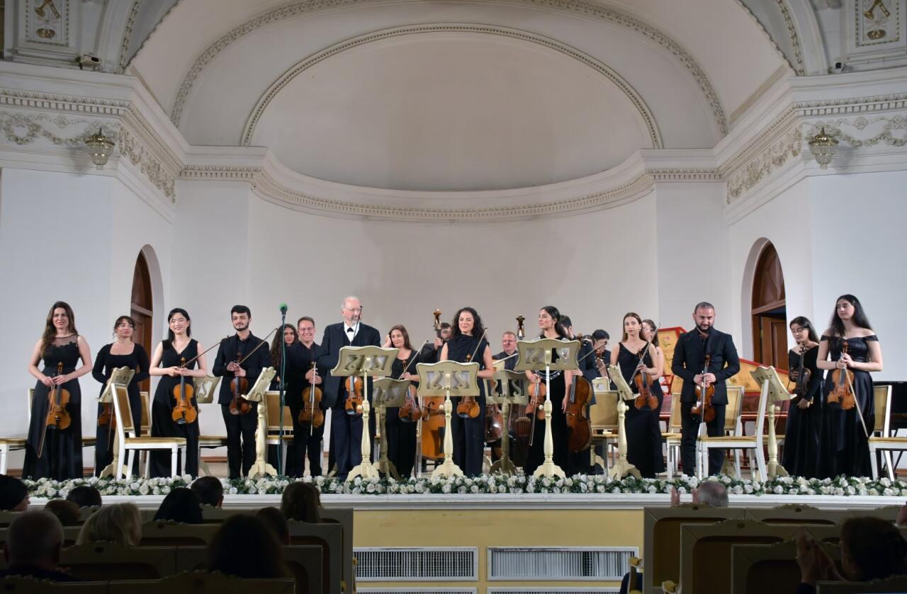 Дмитрий Ситковецкий о Баку, семье, памяти и музыке, рождающейся из корней