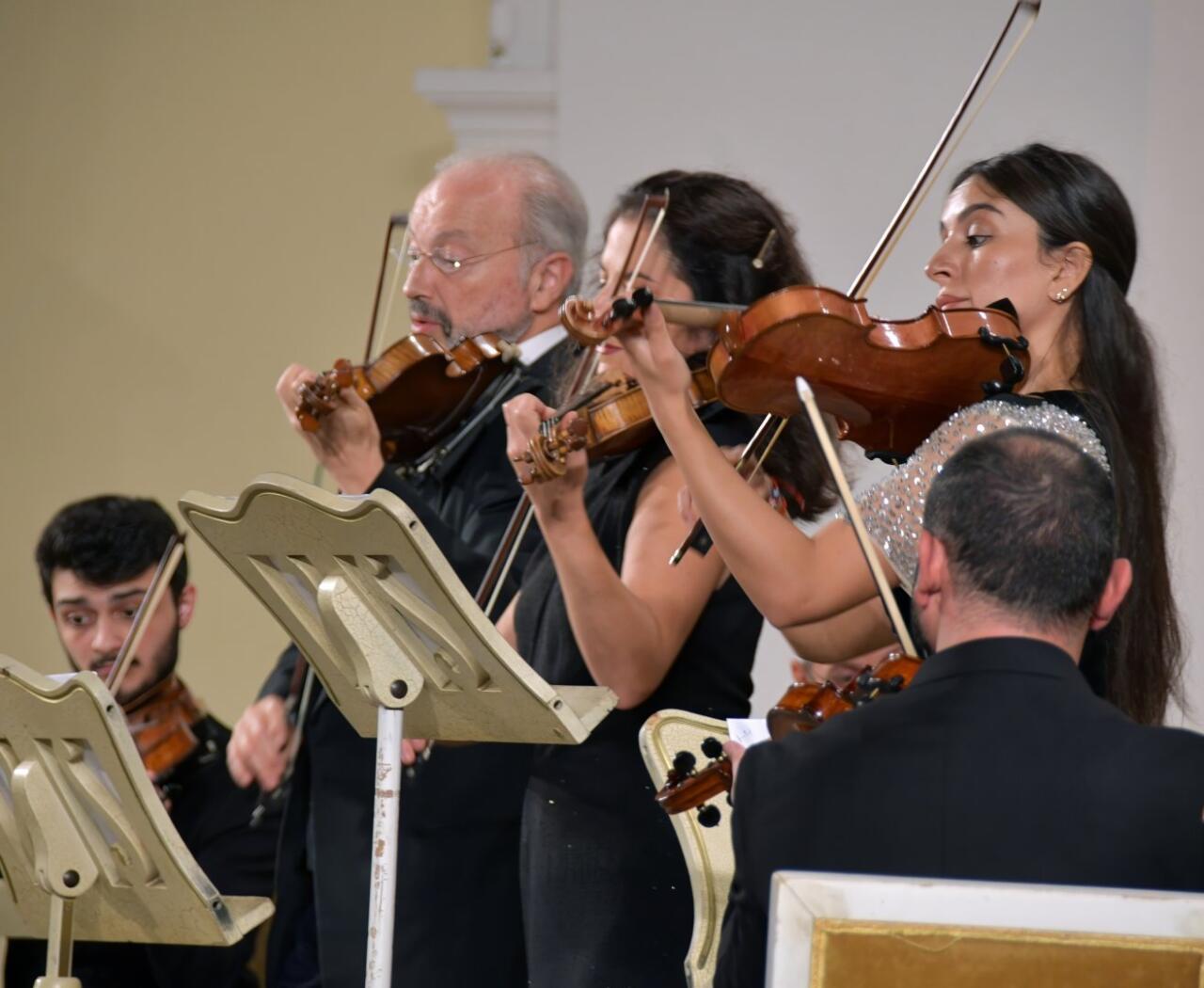 Дмитрий Ситковецкий о Баку, семье, памяти и музыке, рождающейся из корней