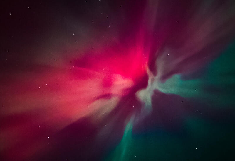 Ученые сообщили о формировании зон полярных сияний над Землей