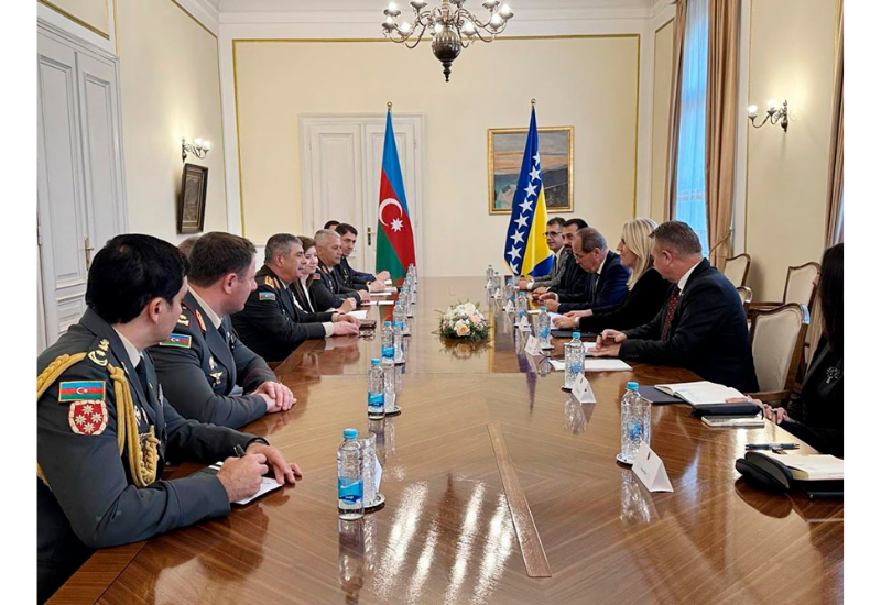 Министр обороны Азербайджана посетил Боснию и Герцеговину