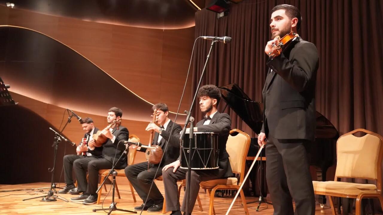 В Баку состоялся вечер патриотической песни, посвященный Дню Конституции и Дню Победы