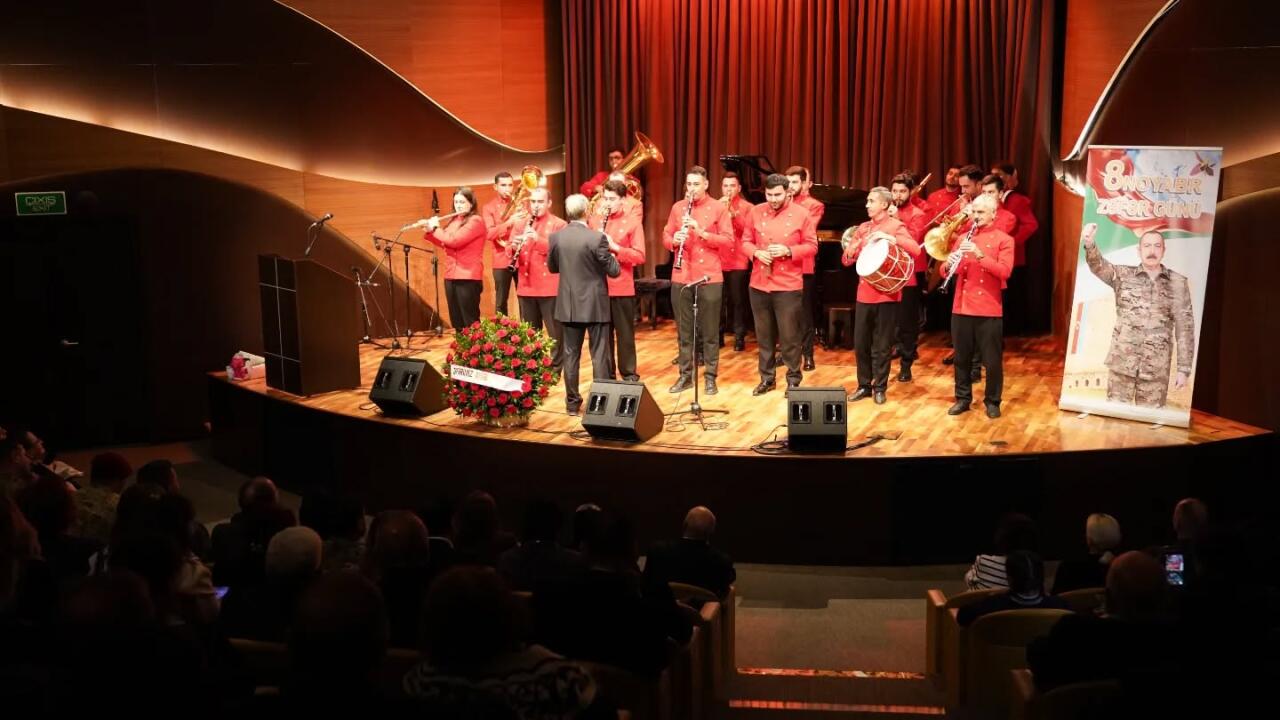 В Баку состоялся вечер патриотической песни, посвященный Дню Конституции и Дню Победы