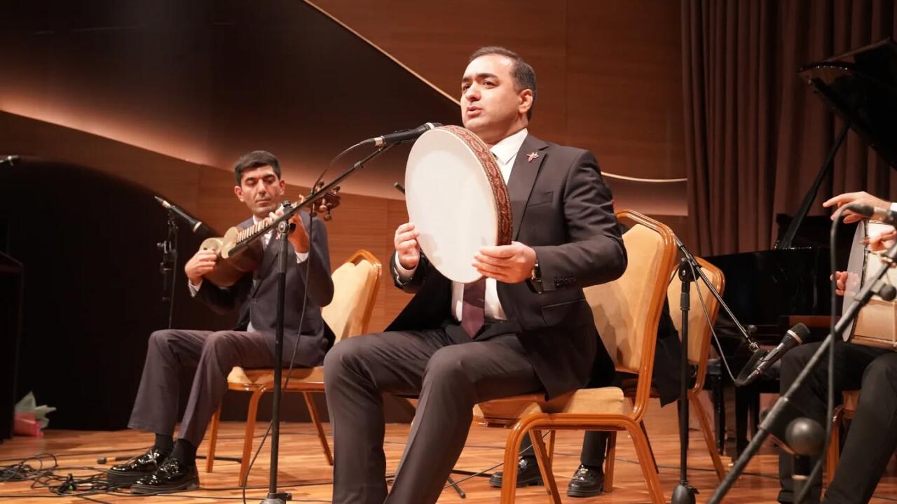 В Баку состоялся вечер патриотической песни, посвященный Дню Конституции и Дню Победы