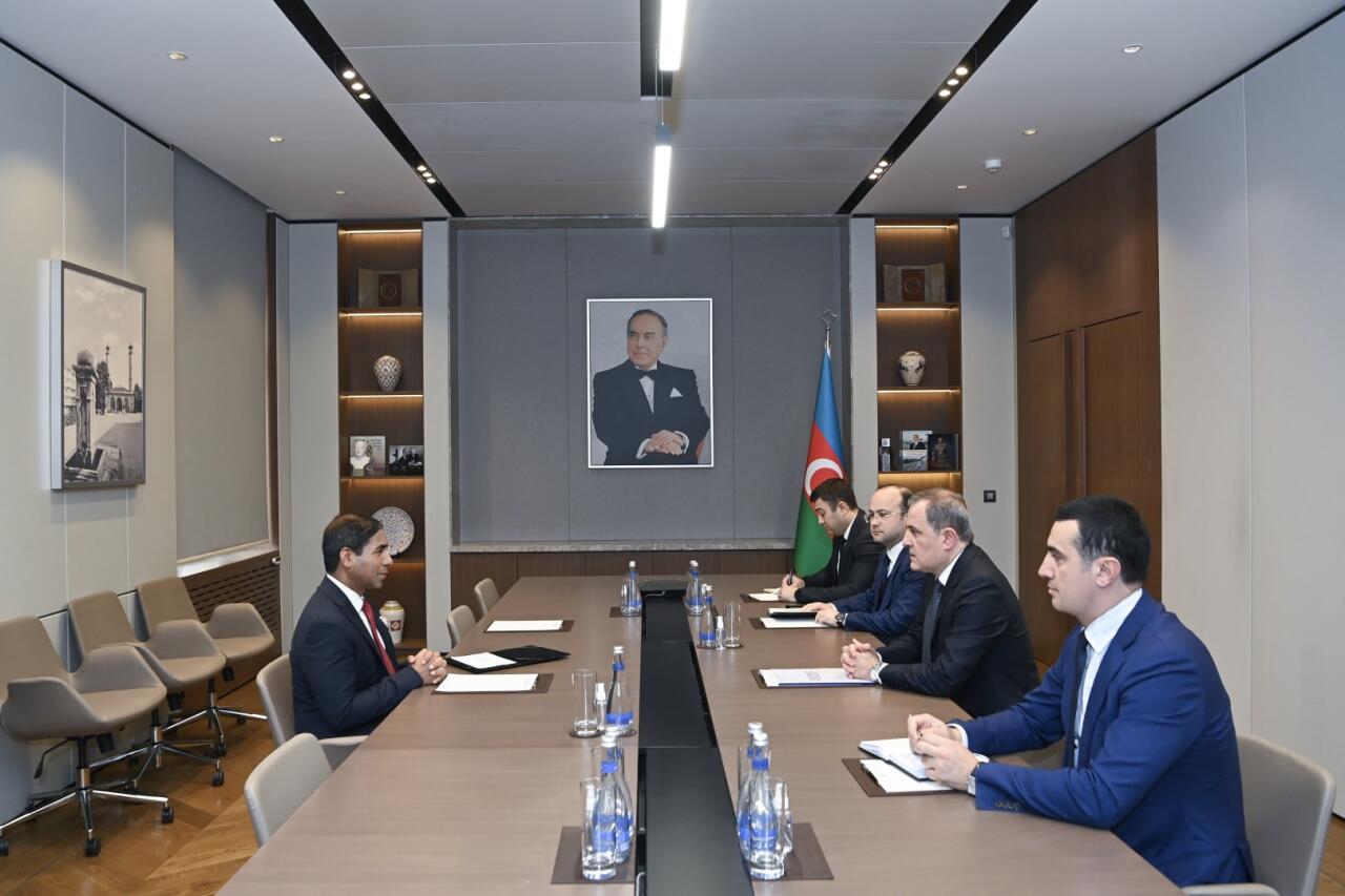 Азербайджан и Бангладеш обсудили вопросы двустороннего сотрудничества