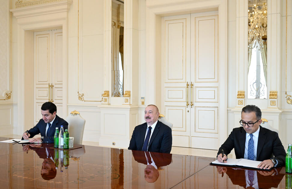 Prezident İlham Əliyev ABŞ-ın İsa Məsihin Sonuncu Gün Müqəddəsləri Kilsəsinin nümayəndə heyətini qəbul edib