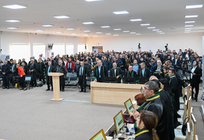 Ermənistan vətəndaşlarının məhkəməsində təqsirləndirilən şəxslərin cəzalandırılmasına dair prokurorların təklifləri səsləndirilib
