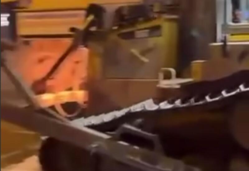 Неизвестный угнал 24-тонный бульдозер в Англии