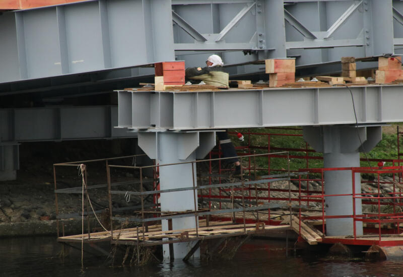 В Китае частично рухнул новый мост