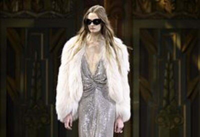 Стилистка назвала модные цвета в зимней одежде