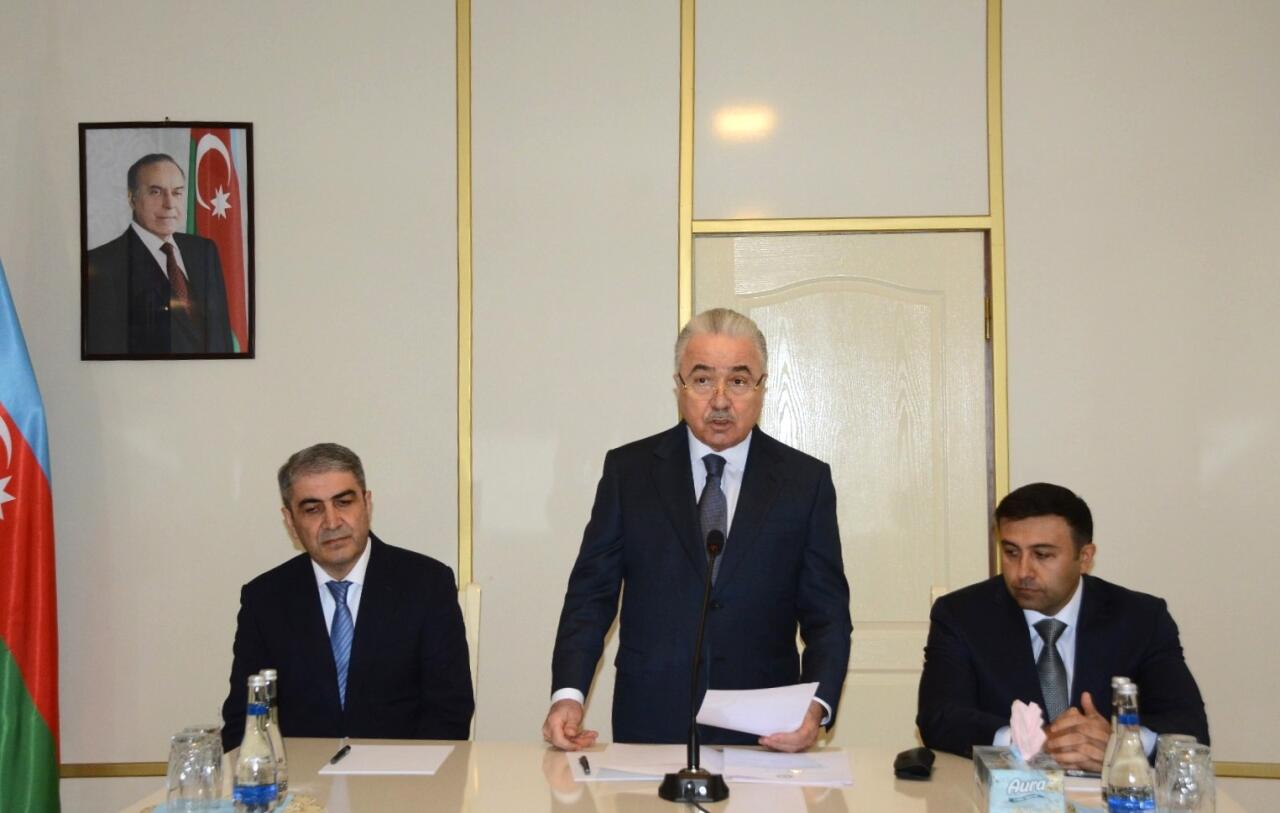 Göyçayın yeni icra başçısı kollektivə təqdim olunub