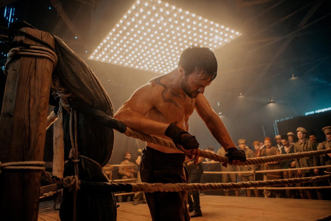 Российский сериал "Константинополь" с участием азербайджанских актеров возглавил топ проектов