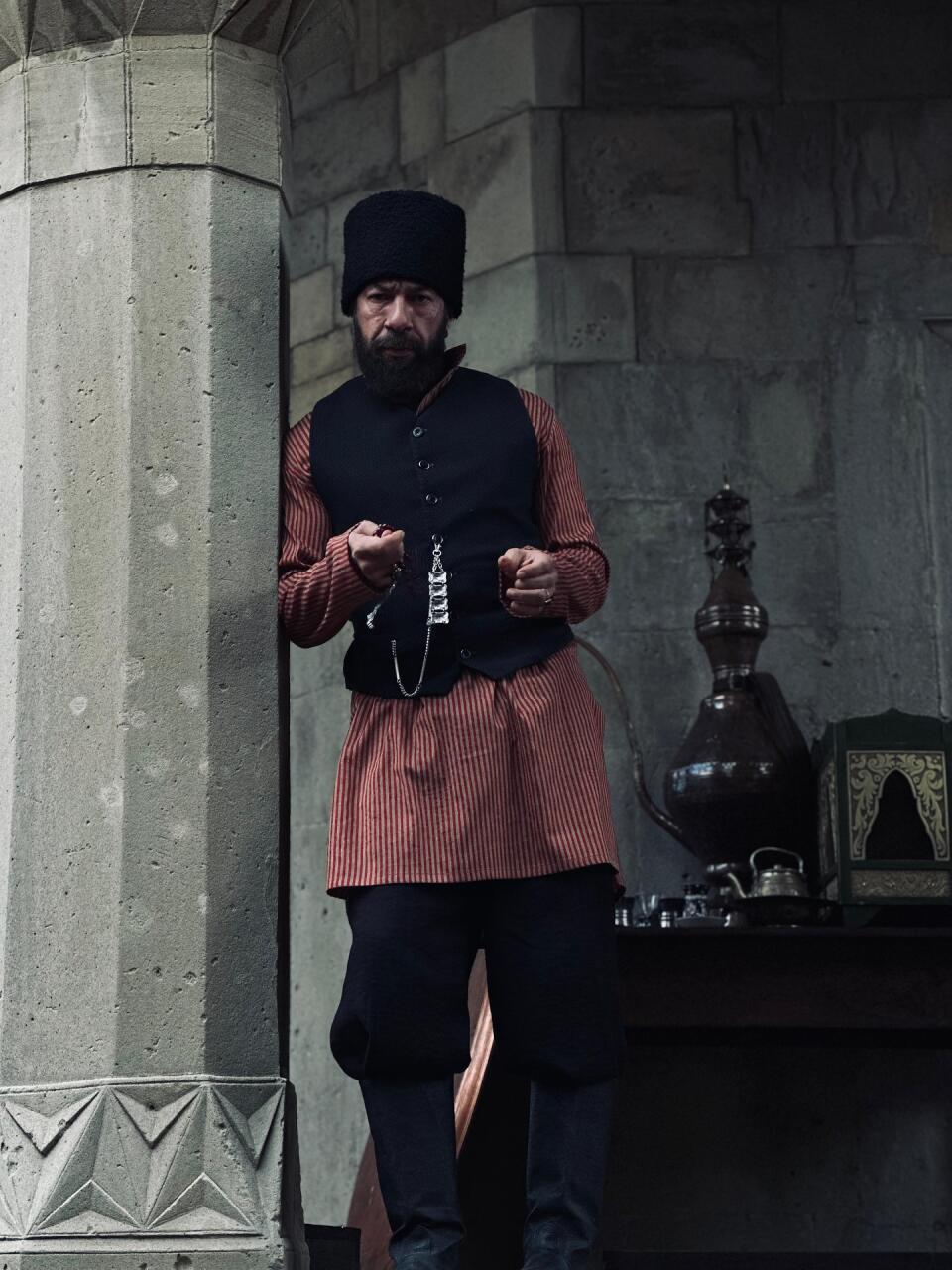 Российский сериал "Константинополь" с участием азербайджанских актеров возглавил топ проектов