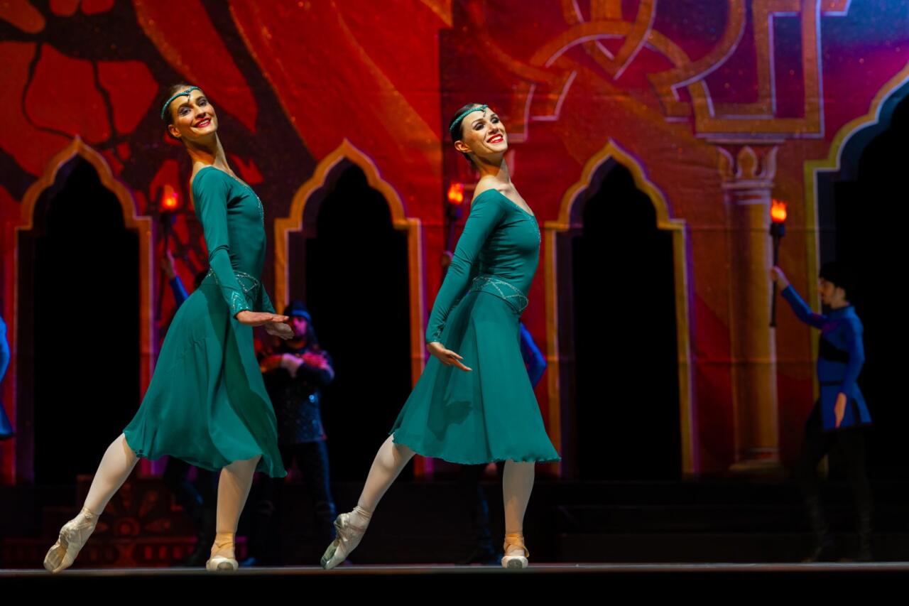 "Семь красавиц" в Азербайджане - возрождение шедевра легенды о любви и власти