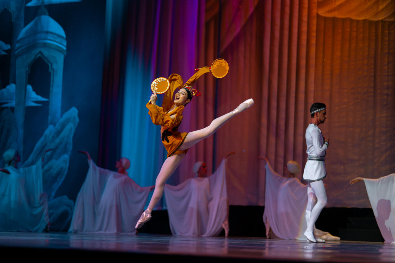 "Семь красавиц" в Азербайджане - возрождение шедевра легенды о любви и власти