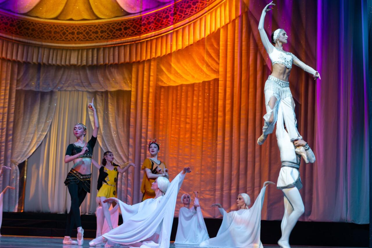 "Семь красавиц" в Азербайджане - возрождение шедевра легенды о любви и власти