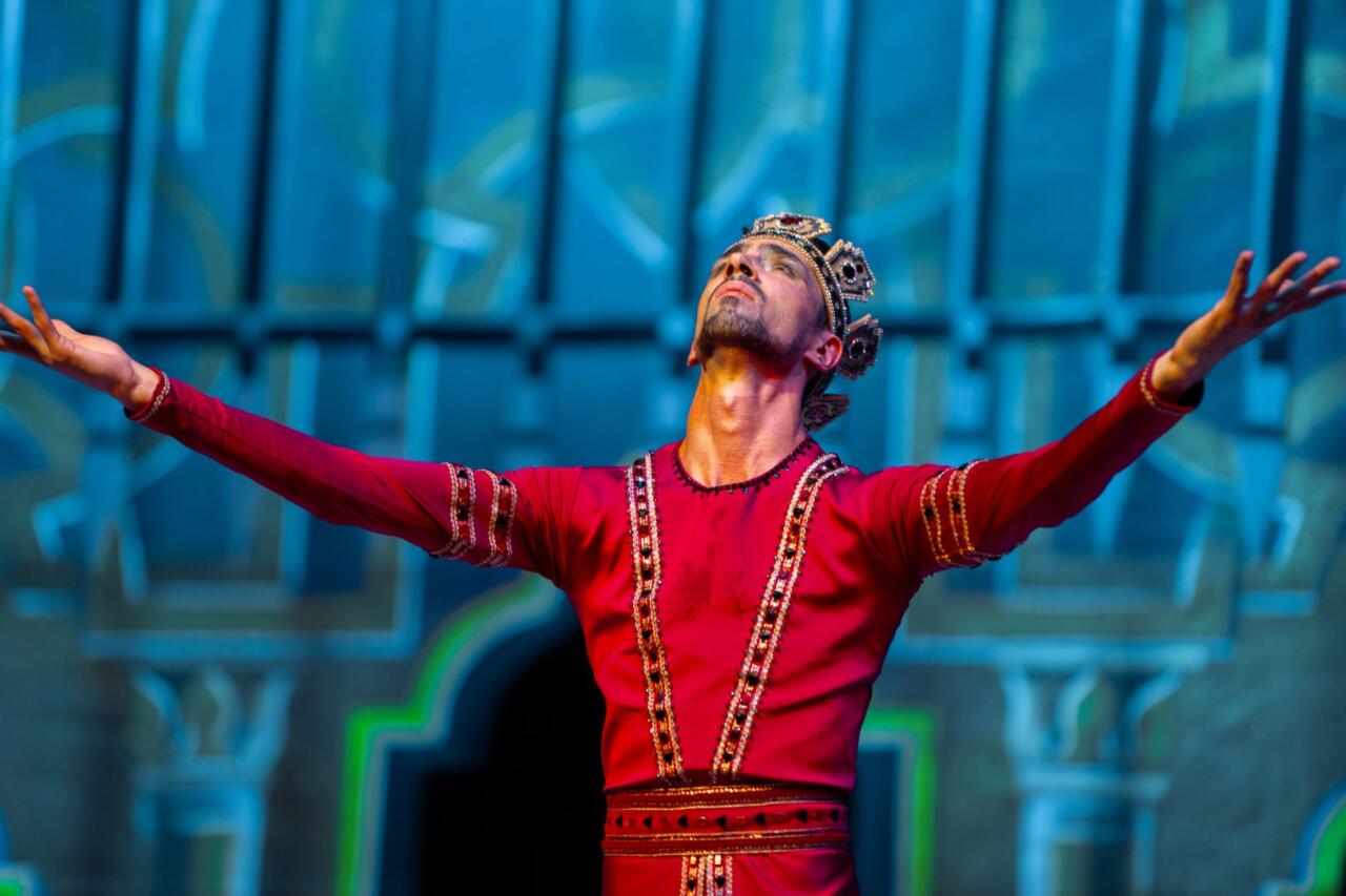 "Семь красавиц" в Азербайджане - возрождение шедевра легенды о любви и власти