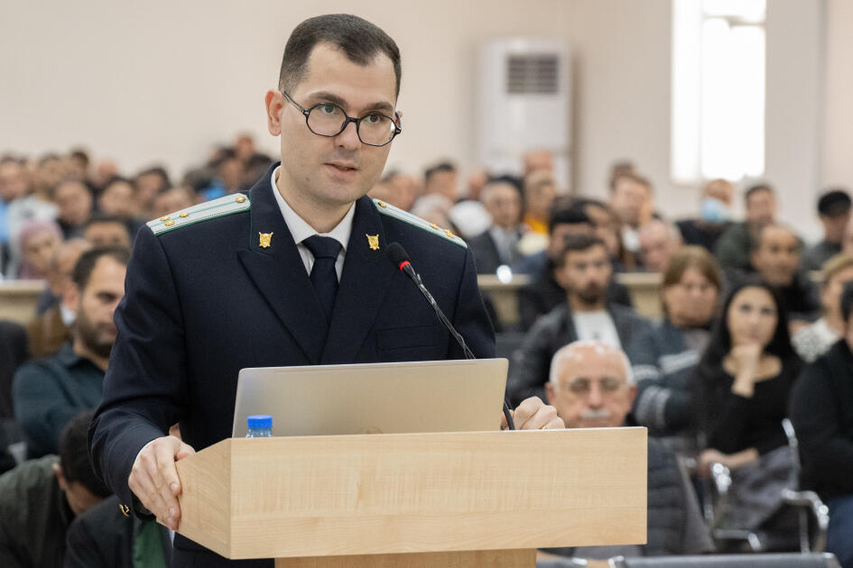 Ermənistan vətəndaşlarının məhkəməsində təqsirləndirilən şəxslərin cəzalandırılmasına dair prokurorların təklifləri səsləndirilib
