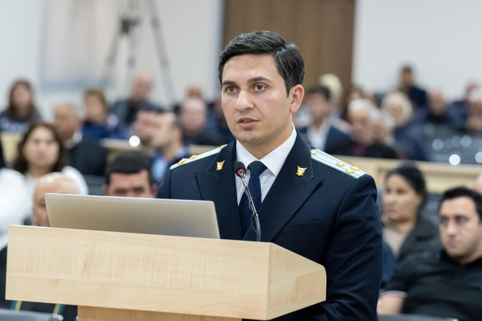 Ermənistan vətəndaşlarının məhkəməsində təqsirləndirilən şəxslərin cəzalandırılmasına dair prokurorların təklifləri səsləndirilib
