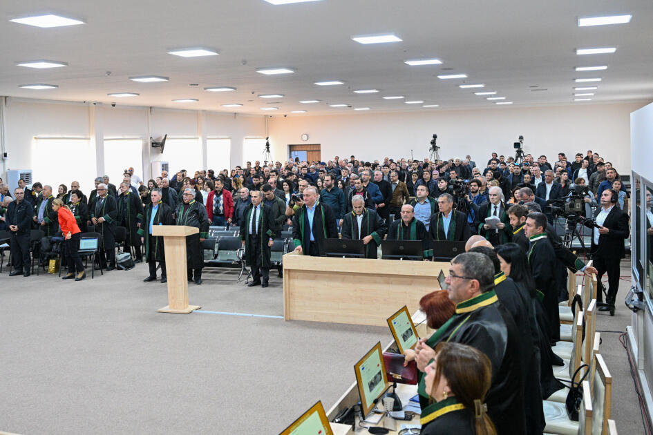 Ermənistan vətəndaşlarının məhkəməsində təqsirləndirilən şəxslərin cəzalandırılmasına dair prokurorların təklifləri səsləndirilib