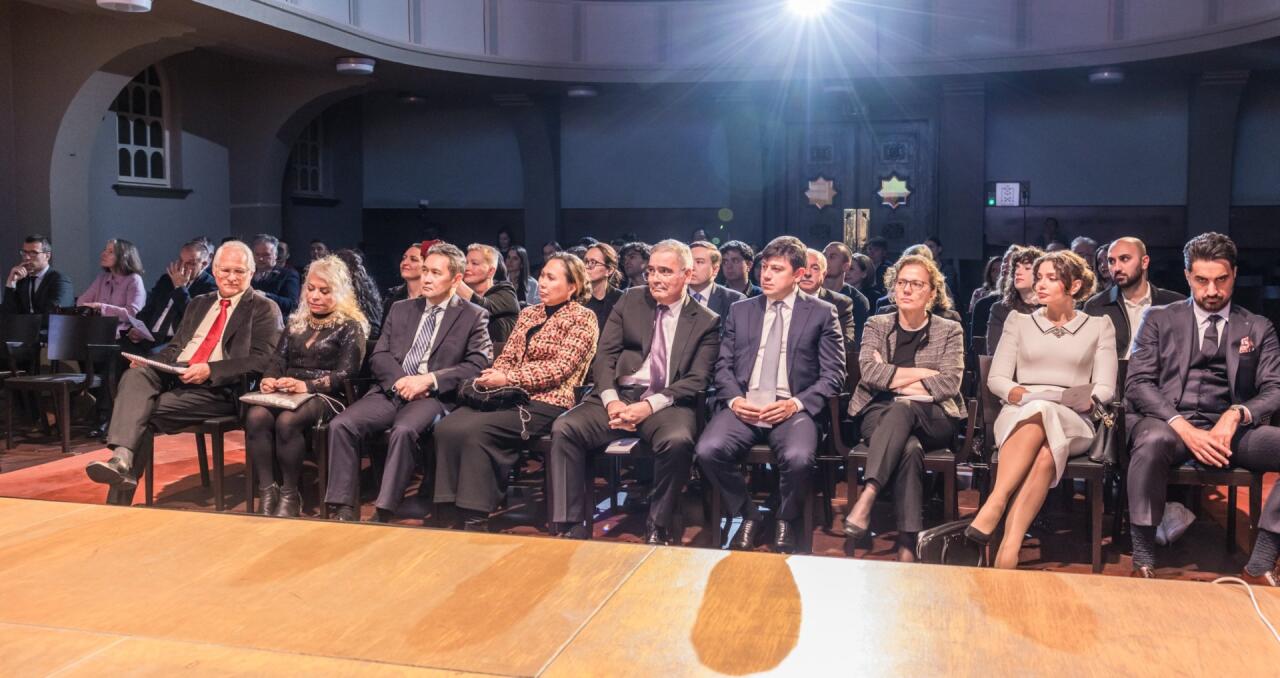 İsveçrədə Azərbaycan mədəniyyətinin və Zəfərin sədası