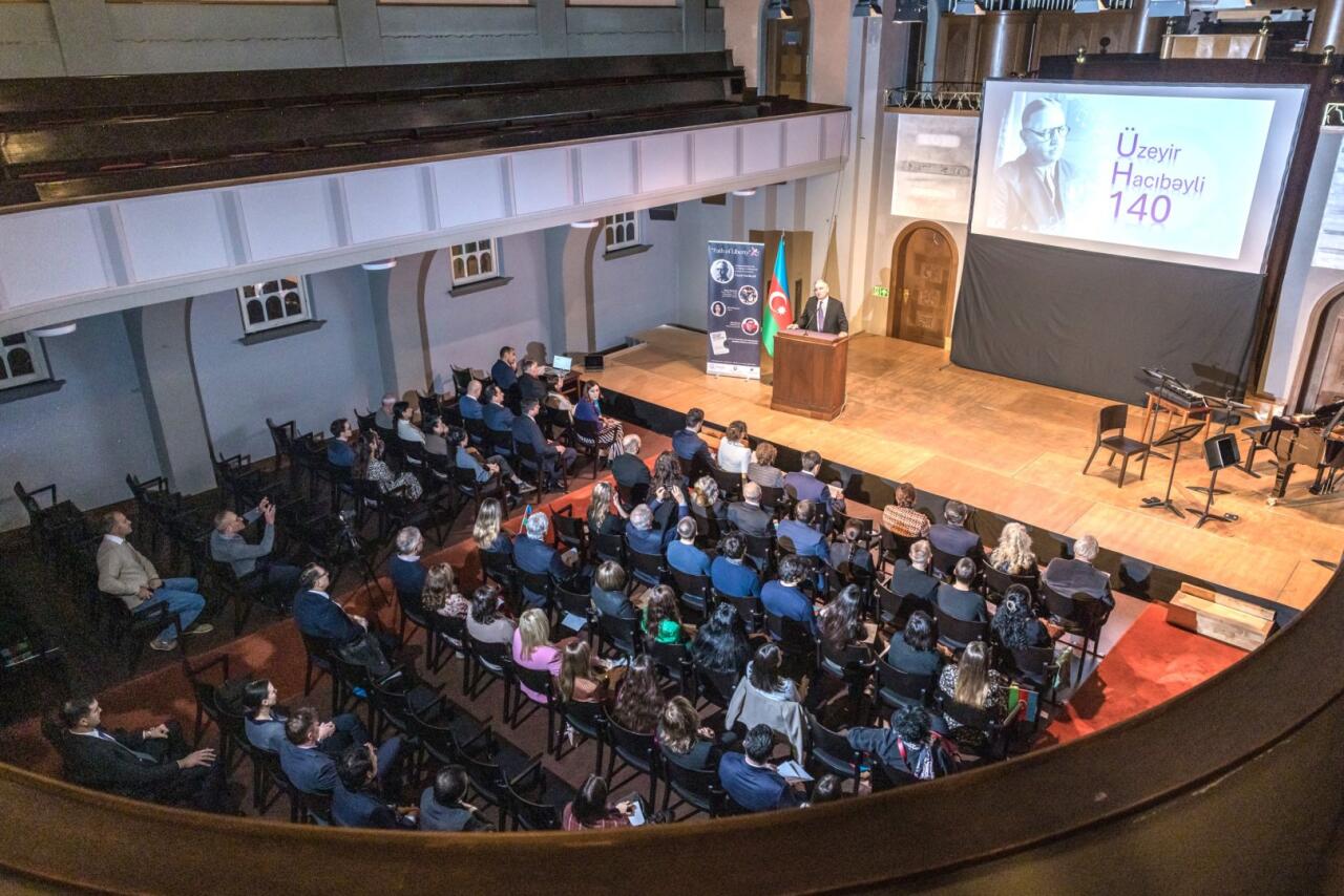 İsveçrədə Azərbaycan mədəniyyətinin və Zəfərin sədası