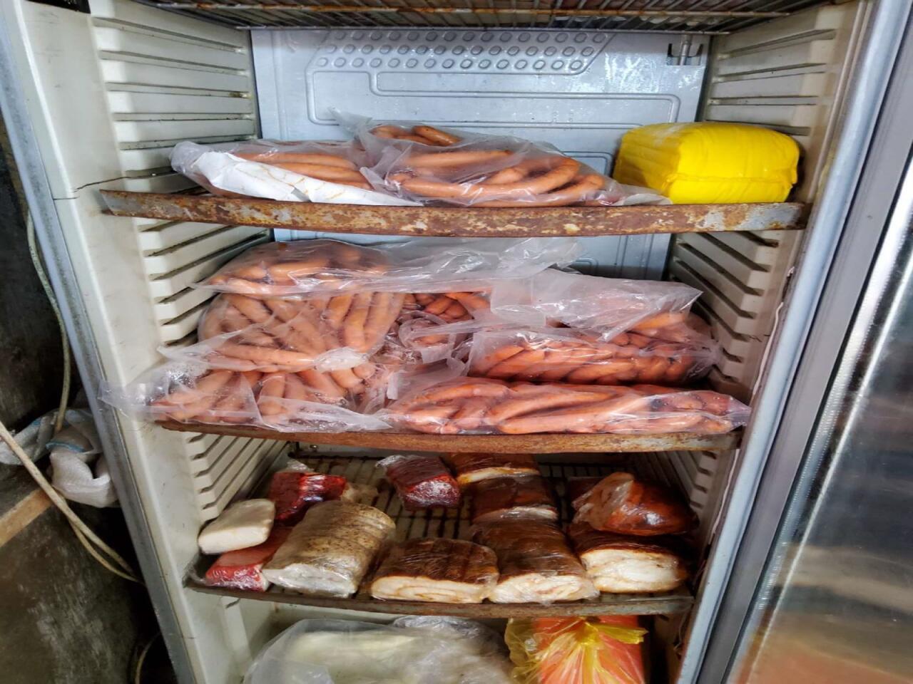 В Баку на рынке в говяжьей бастурме обнаружили ДНК лошади