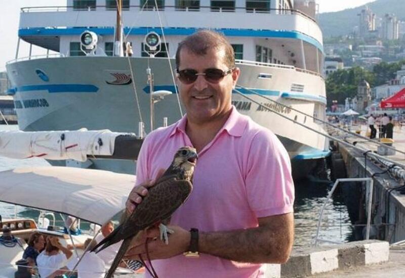 Küçədə yararsız vəziyyətdə qalan "BMW" yüksək vəzifəli şəxsin qardaşının imiş...