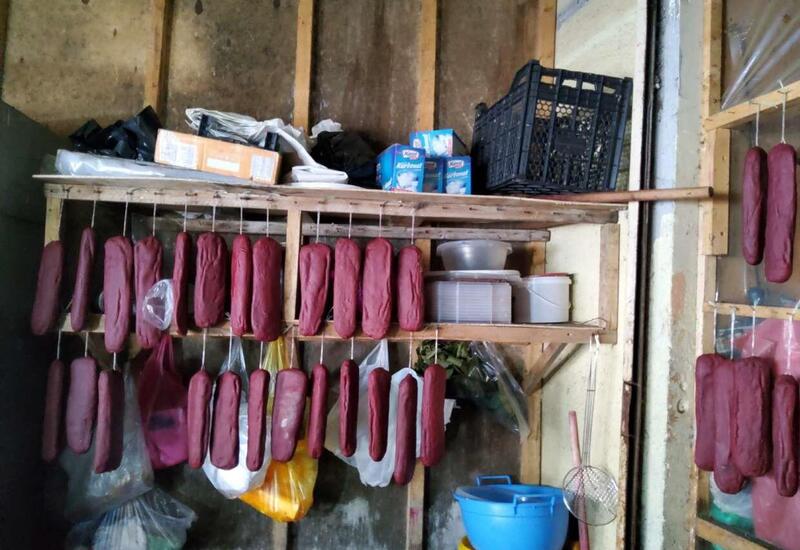 В Баку на рынке в говяжьей бастурме обнаружили ДНК лошади